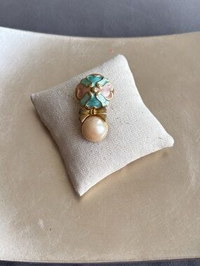 Gold-Tone Pin Brooch Mint Green Blush Pink Enamel Pearl Accent Upcycled Fun